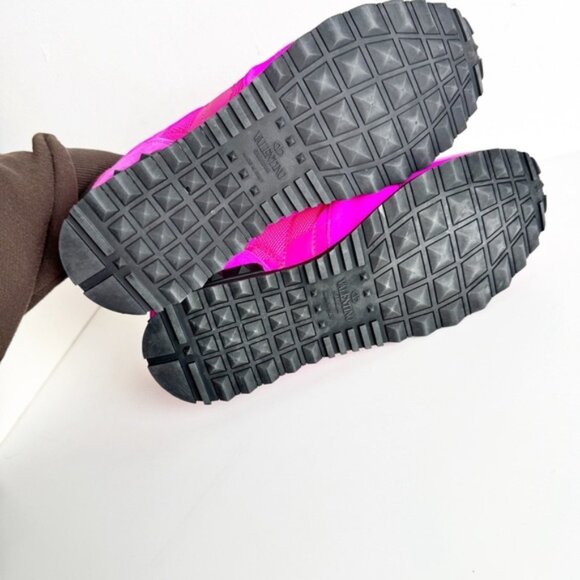 VALENTINO GARAVANI Rockrunner camouflage-print leather and mesh trainers - Picture 6 of 9